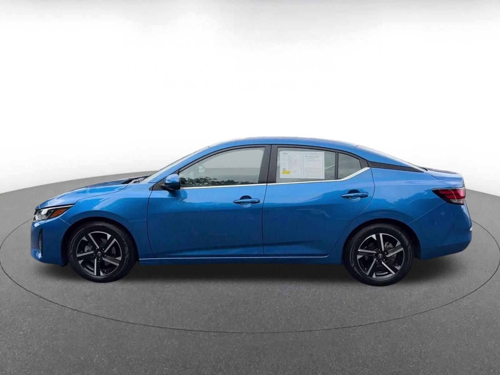 Thumbnail: 2025 Nissan Sentra - 8