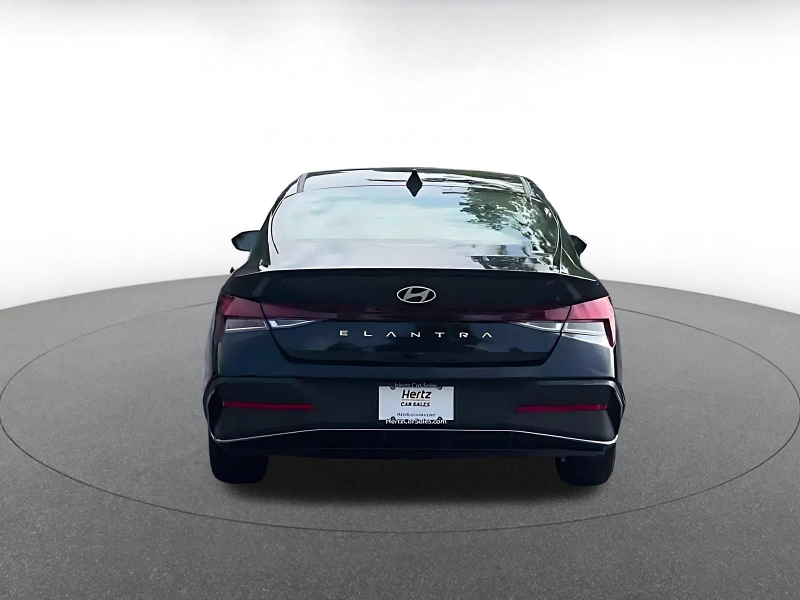 Thumbnail: 2026 Hyundai Elantra - 12