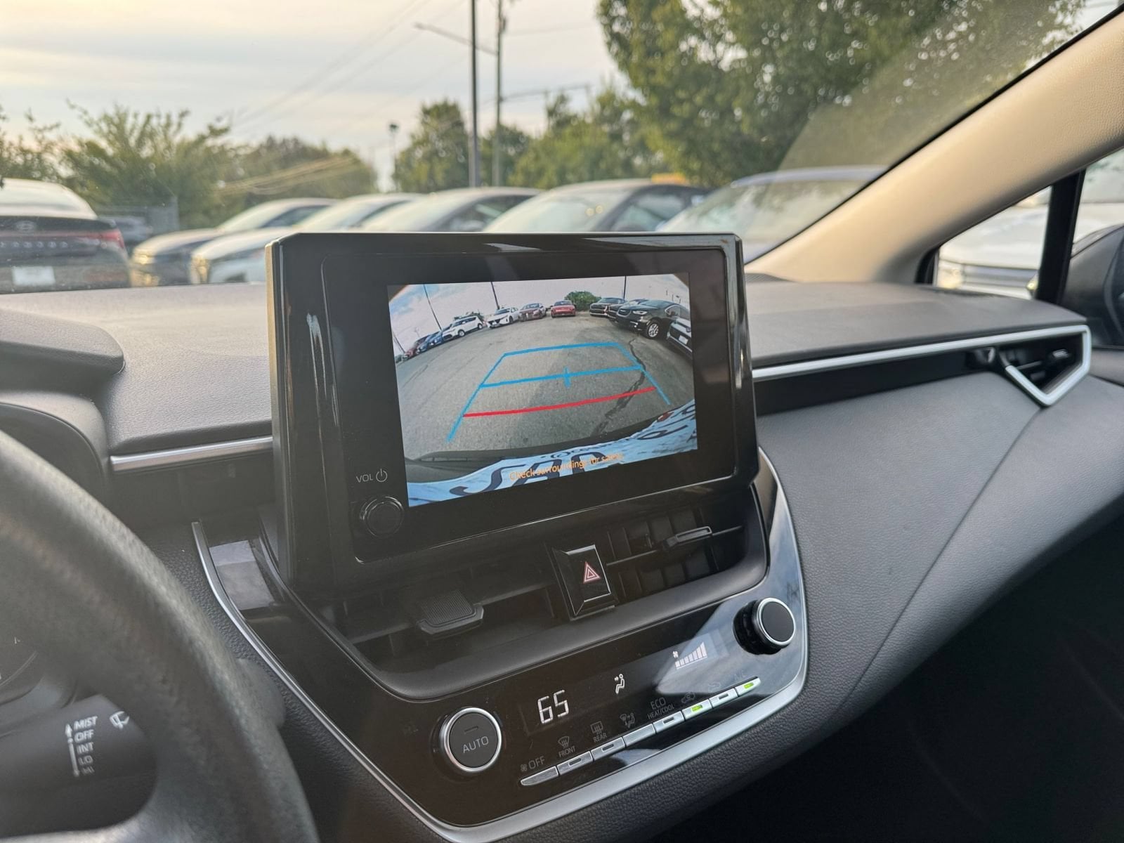 Thumbnail: 2025 Toyota Corolla - 21