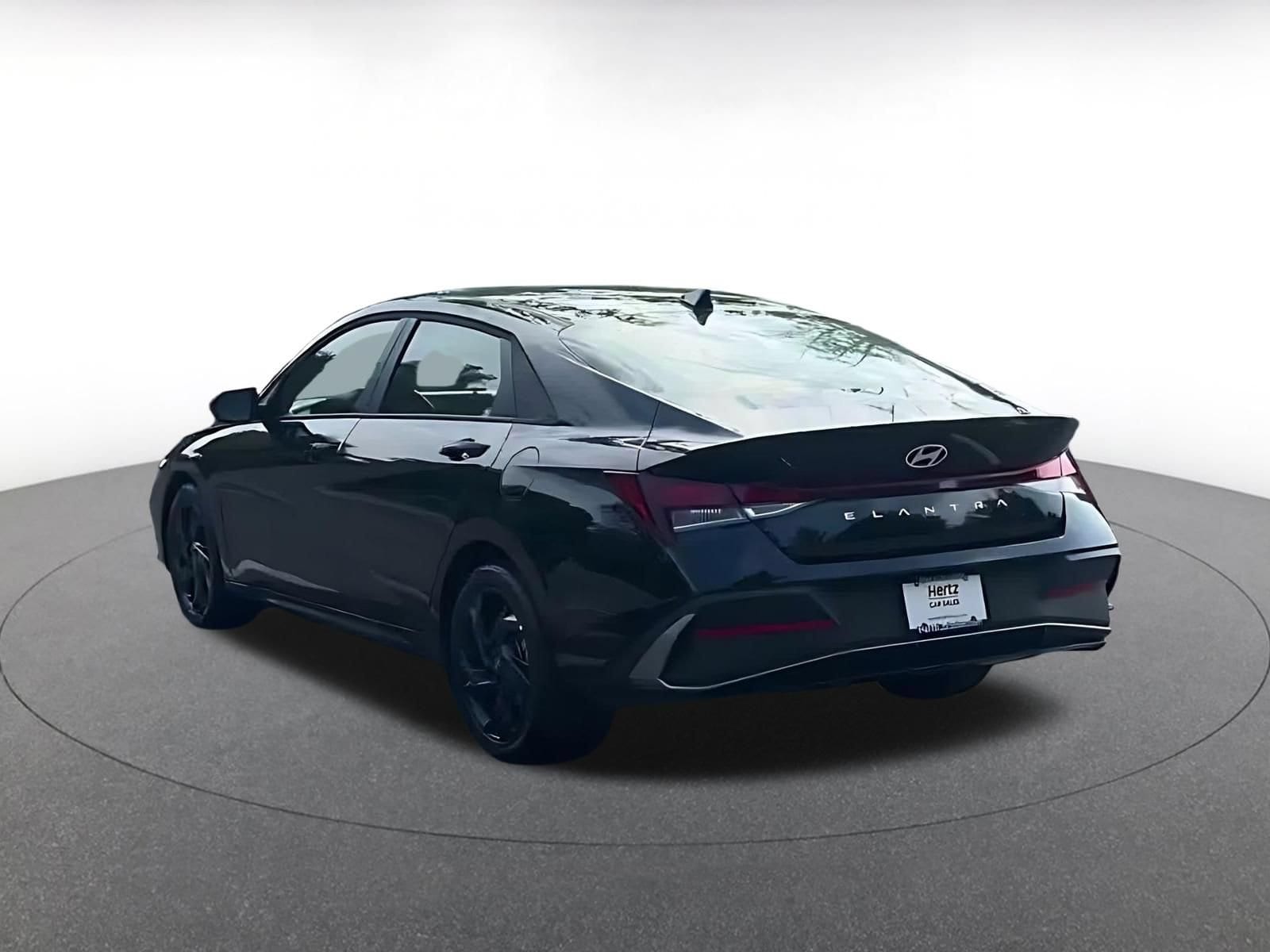 Thumbnail: 2026 Hyundai Elantra - 10