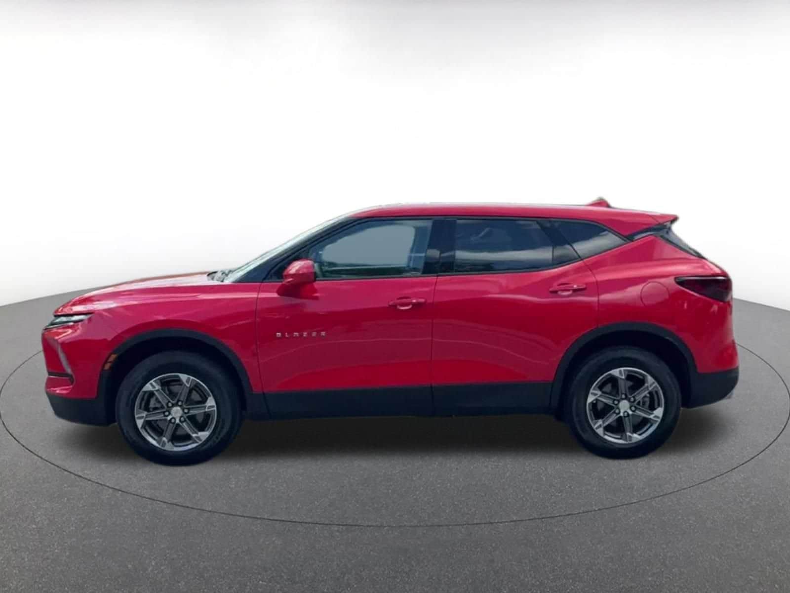 Thumbnail: 2026 Chevrolet Blazer - 8