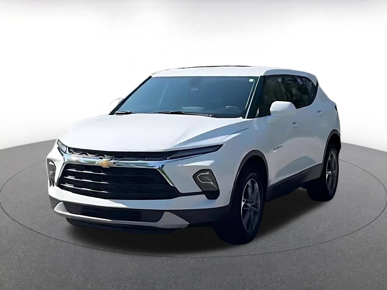 Thumbnail: 2026 Chevrolet Blazer - 6