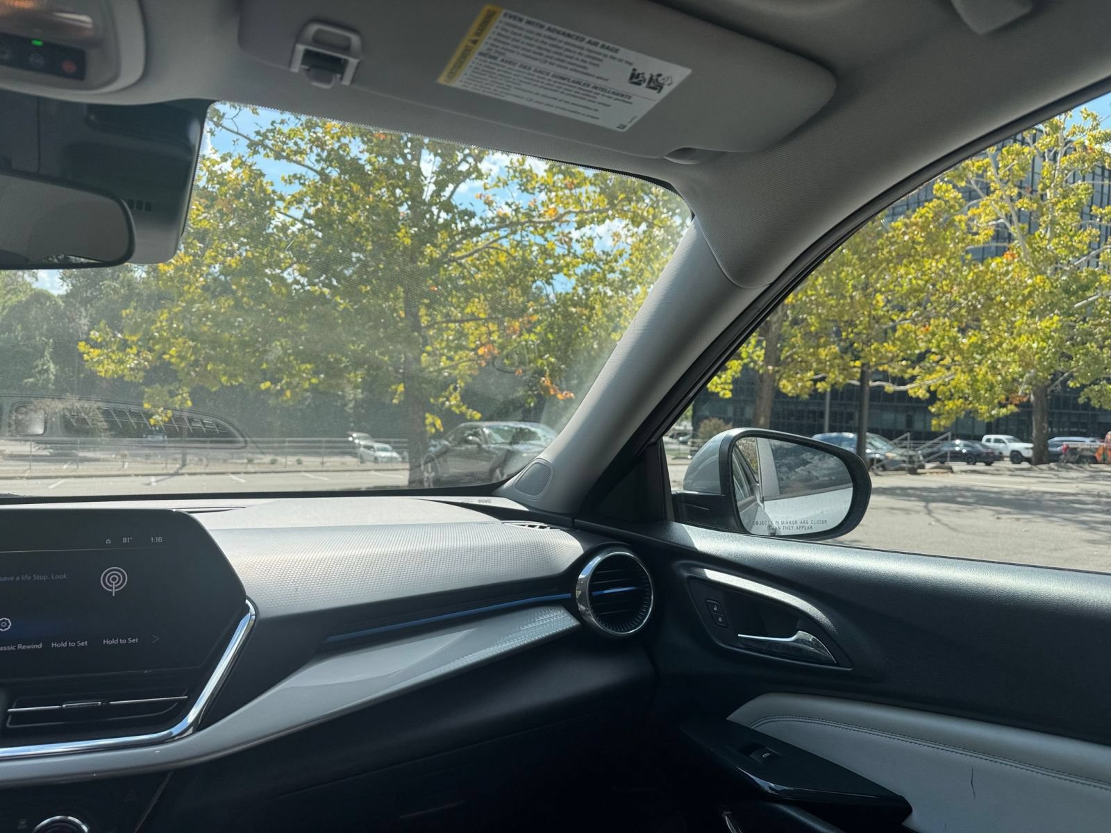 Thumbnail: 2025 Chevrolet Trax - 33