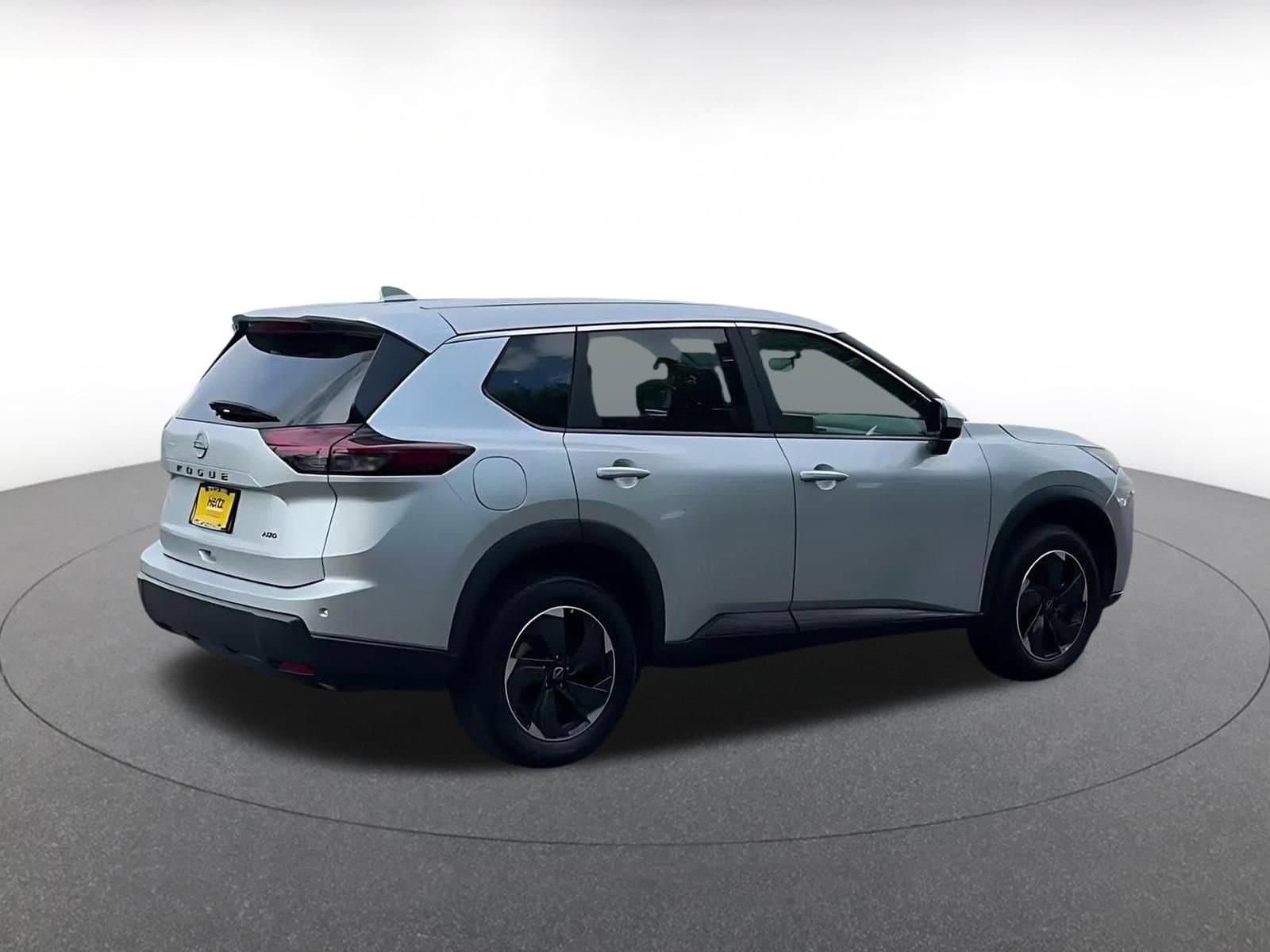 Thumbnail: 2025 Nissan Rogue - 14