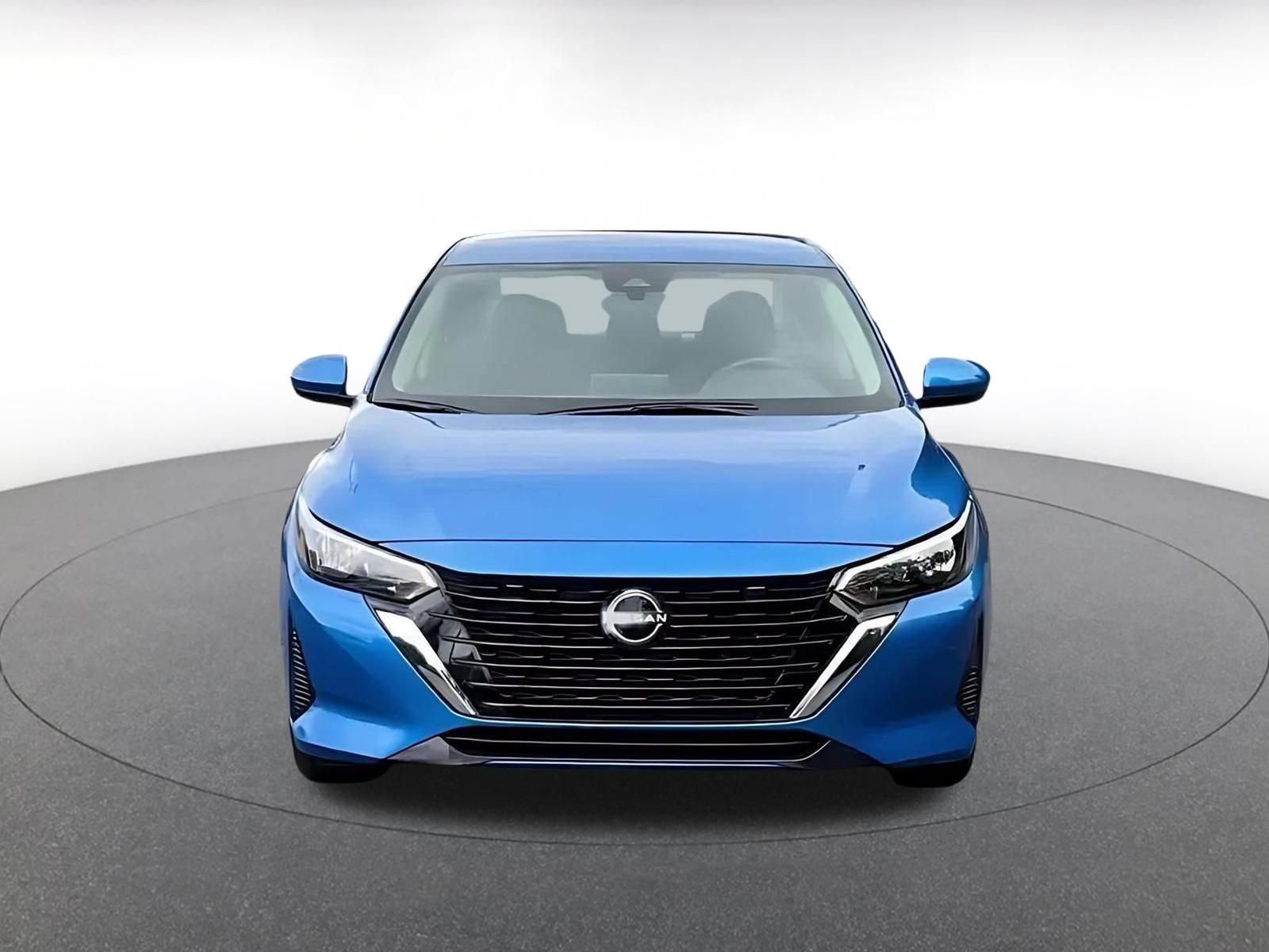 Thumbnail: 2025 Nissan Sentra - 4