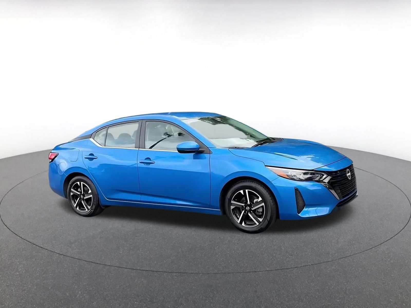 Thumbnail: 2025 Nissan Sentra - 2