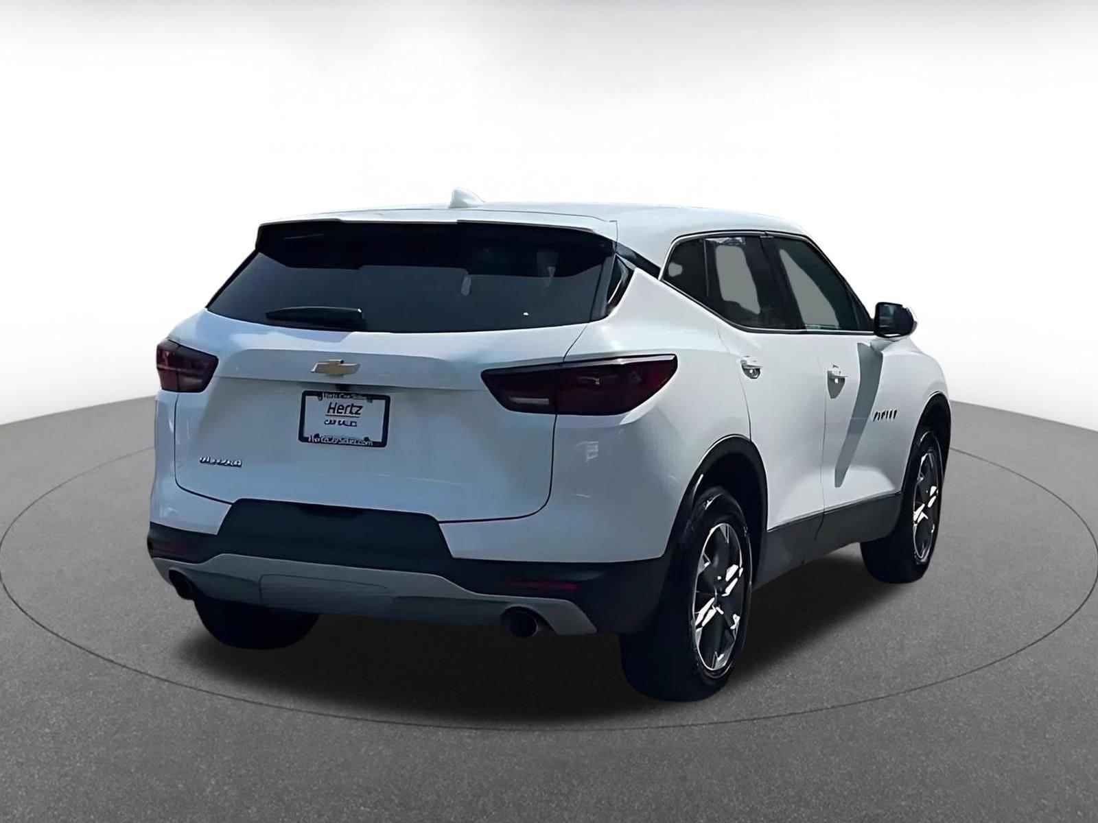 Thumbnail: 2026 Chevrolet Blazer - 13