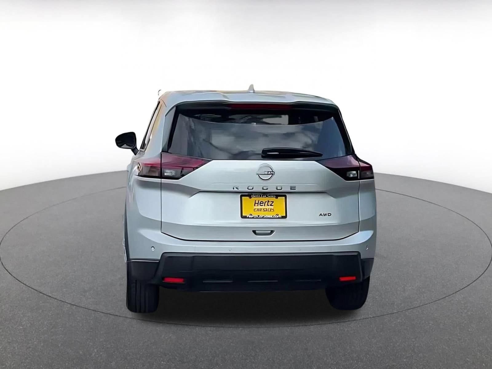 Thumbnail: 2025 Nissan Rogue - 12