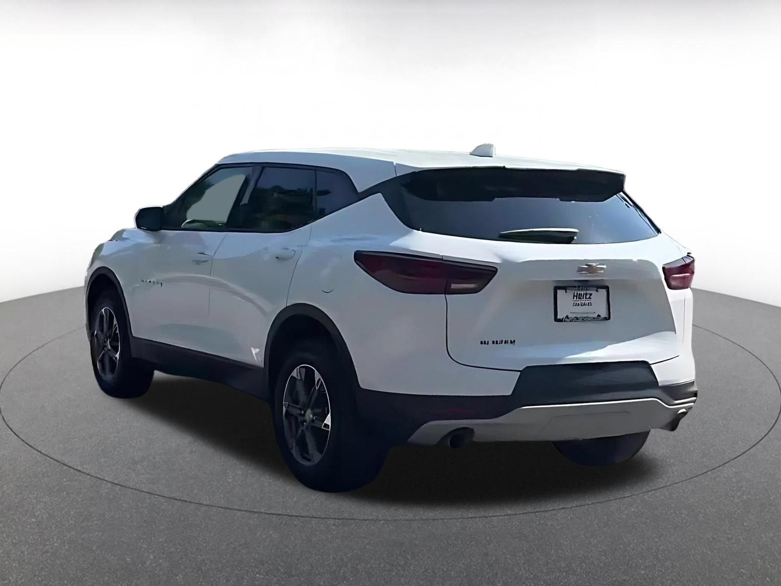 Thumbnail: 2026 Chevrolet Blazer - 10