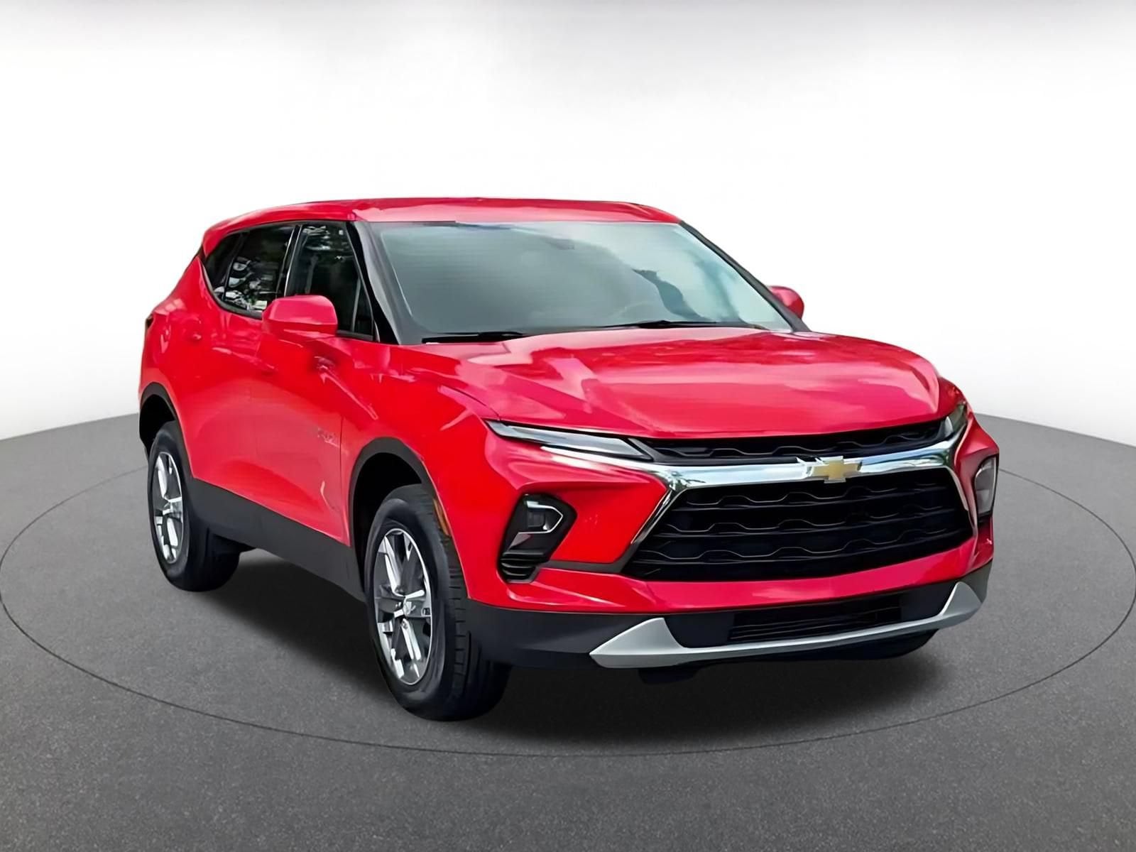 Thumbnail: 2026 Chevrolet Blazer - 3