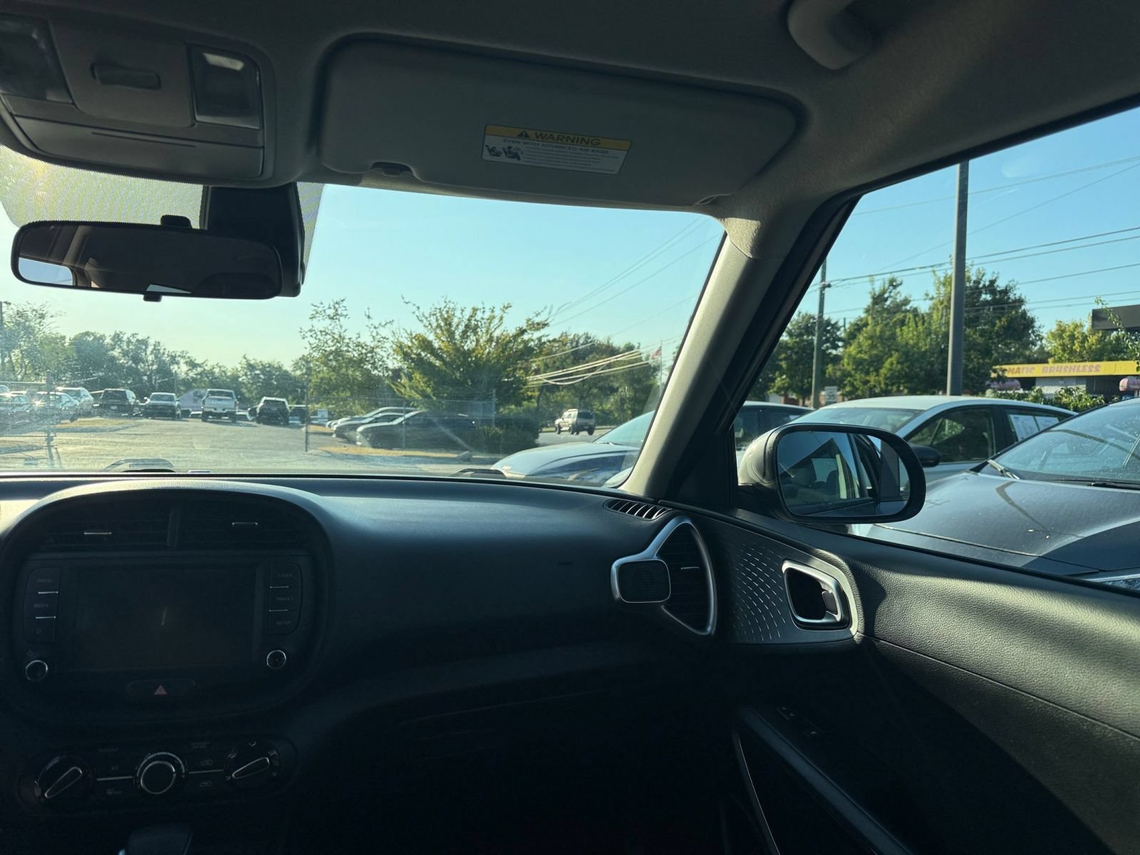 Thumbnail: 2025 Kia Soul - 32