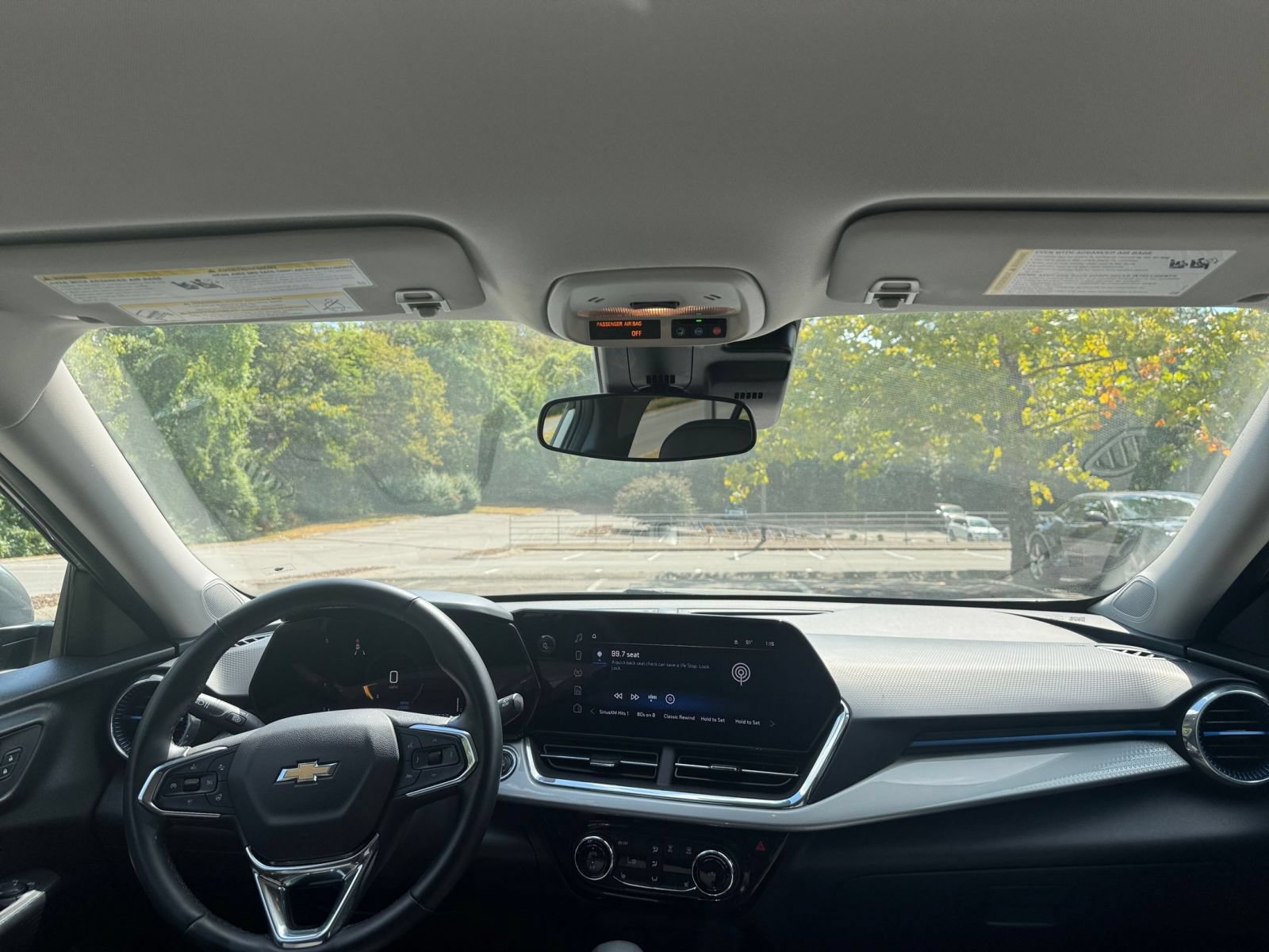 Thumbnail: 2025 Chevrolet Trax - 31