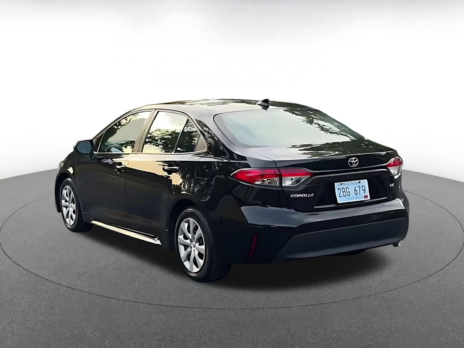 Thumbnail: 2025 Toyota Corolla - 10