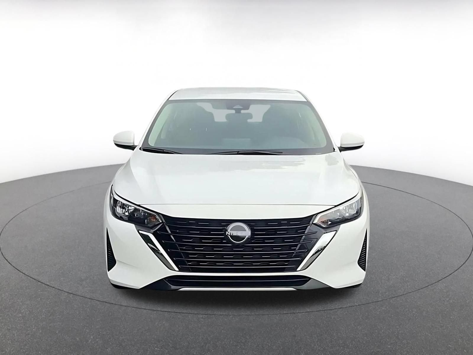 Thumbnail: 2025 Nissan Sentra - 4
