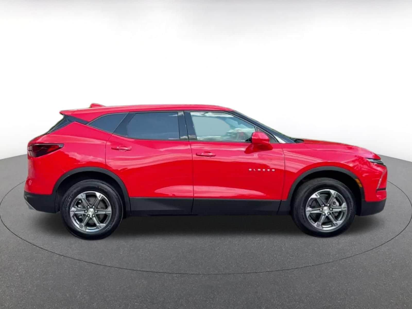 Thumbnail: 2026 Chevrolet Blazer - 15