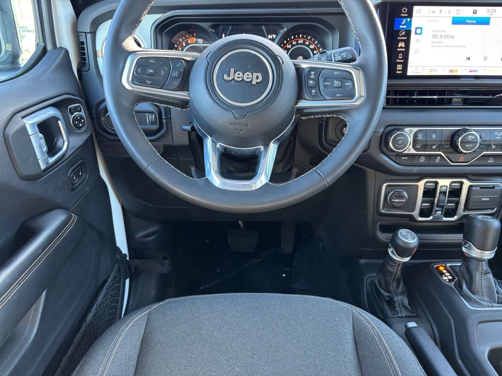 Thumbnail: 2025 Jeep Wrangler - 33