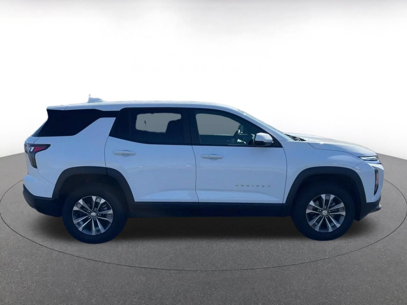 Thumbnail: 2025 Chevrolet Equinox - 15