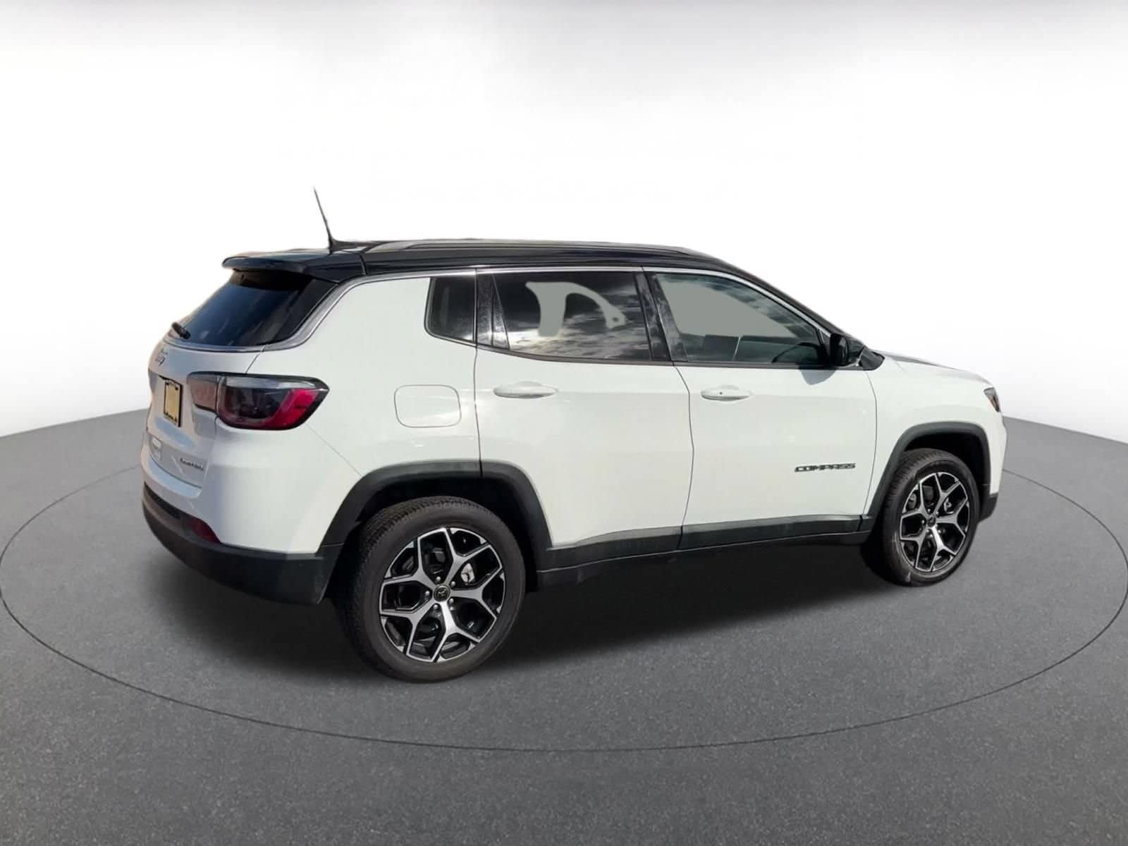 Thumbnail: 2025 Jeep Compass - 14
