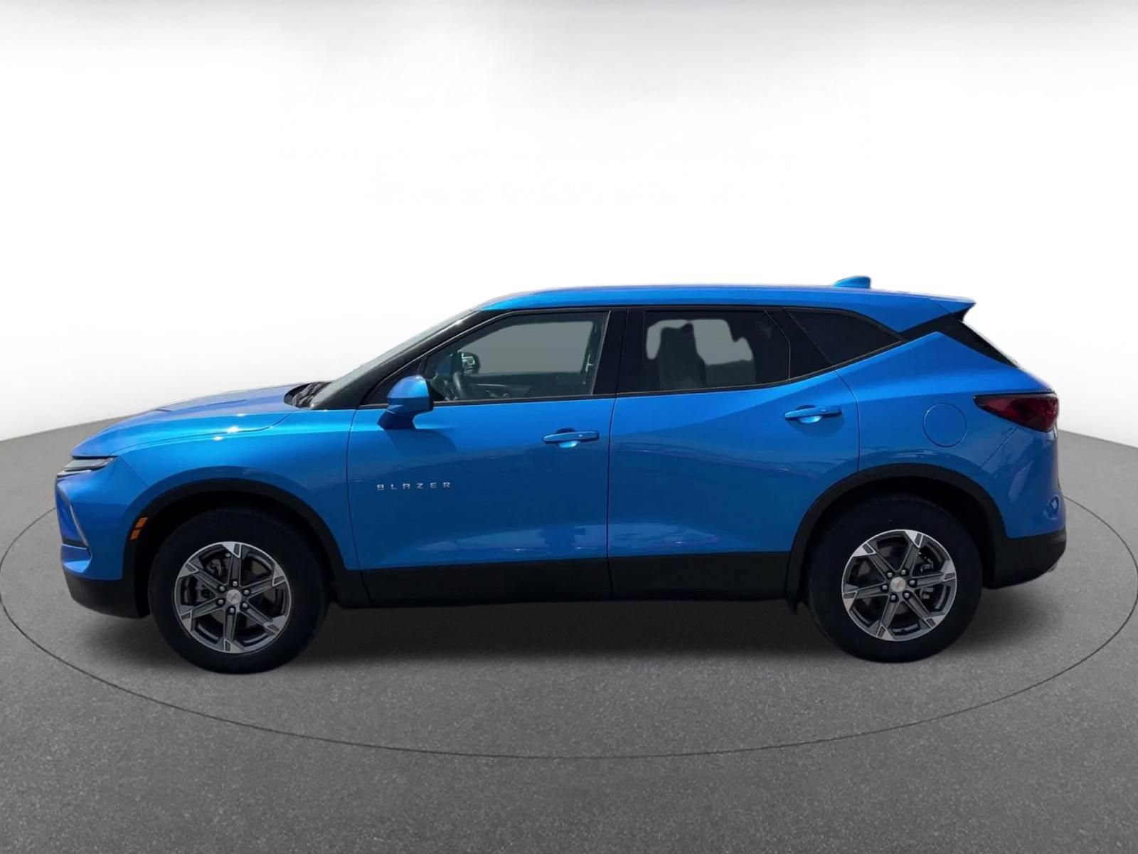 Thumbnail: 2025 Chevrolet Blazer - 8