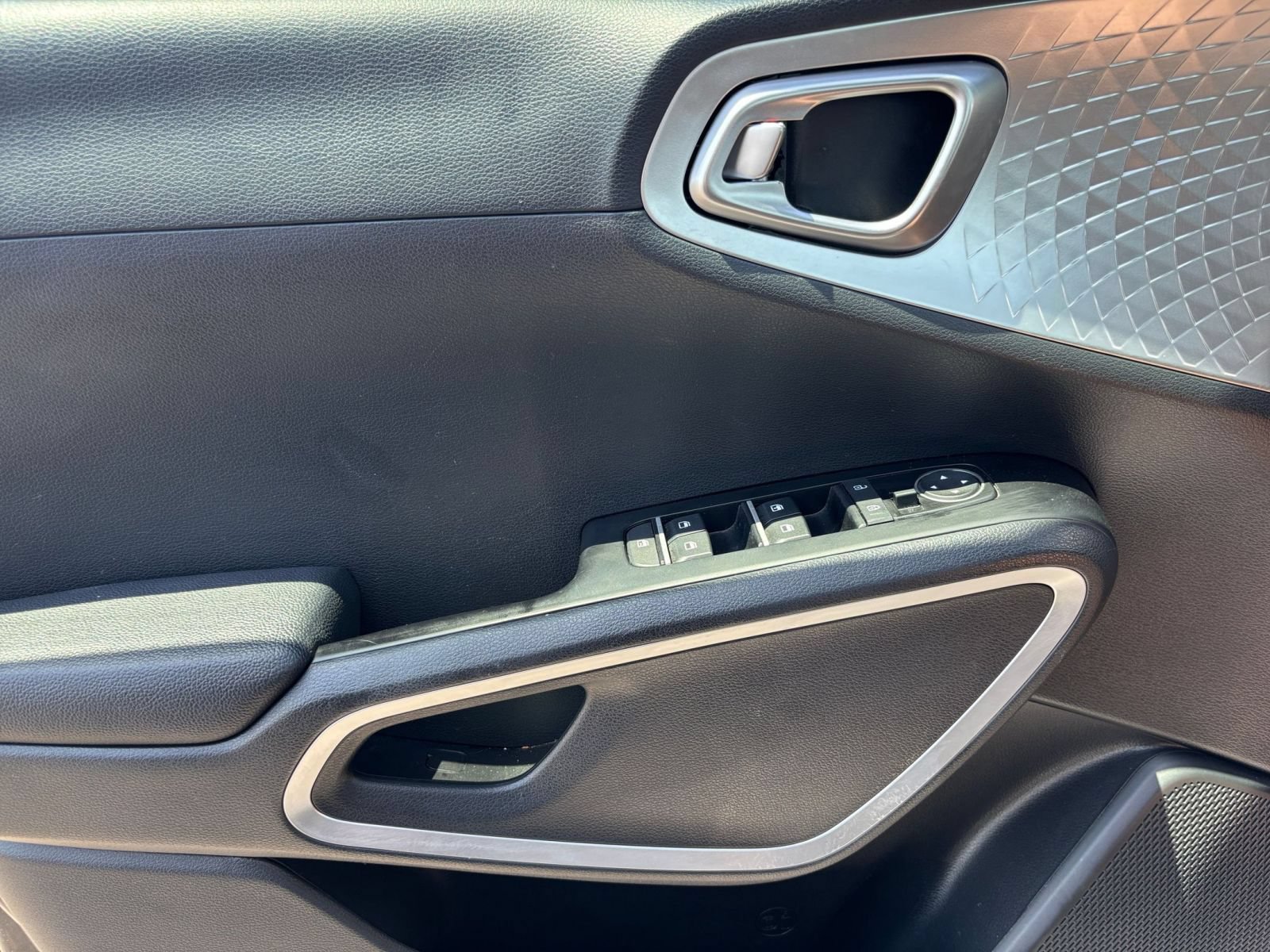 Thumbnail: 2025 Kia Soul - 18