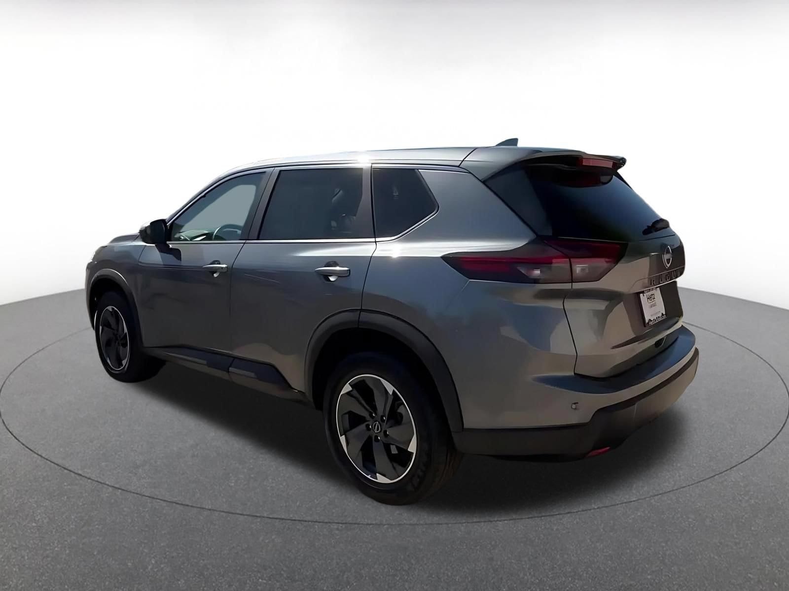 Thumbnail: 2025 Nissan Rogue - 9