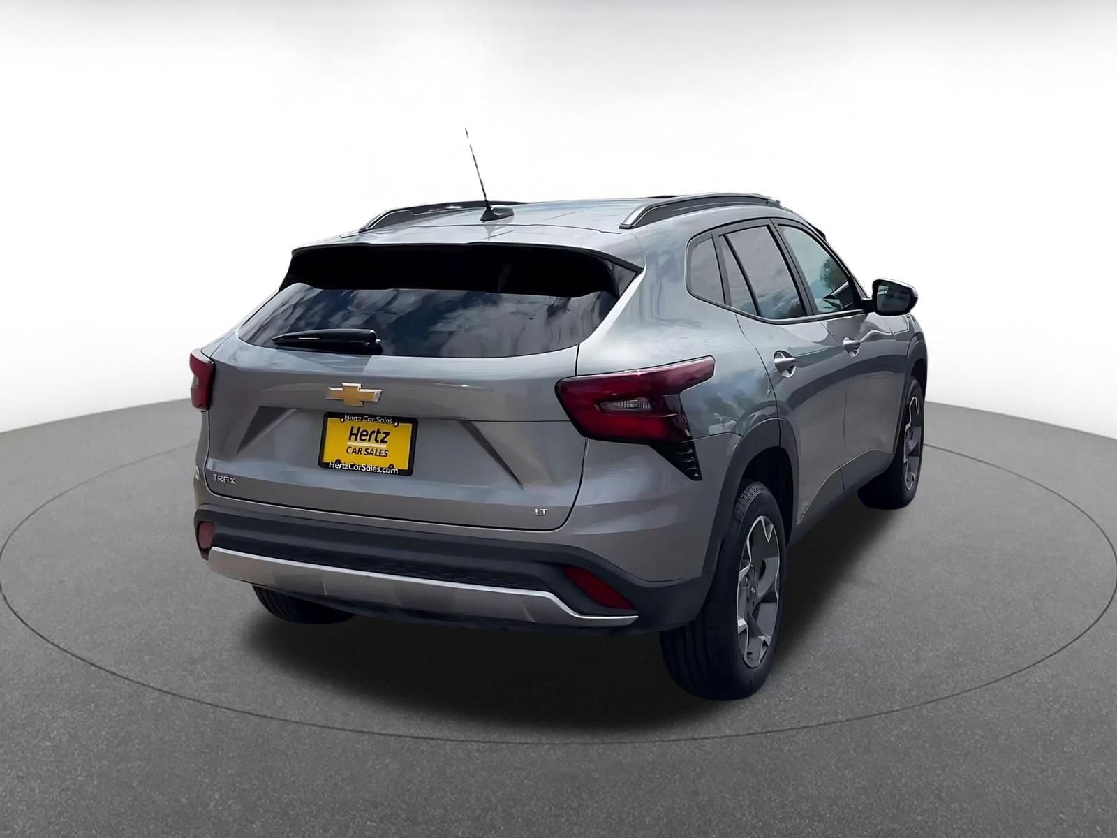 Thumbnail: 2025 Chevrolet Trax - 13
