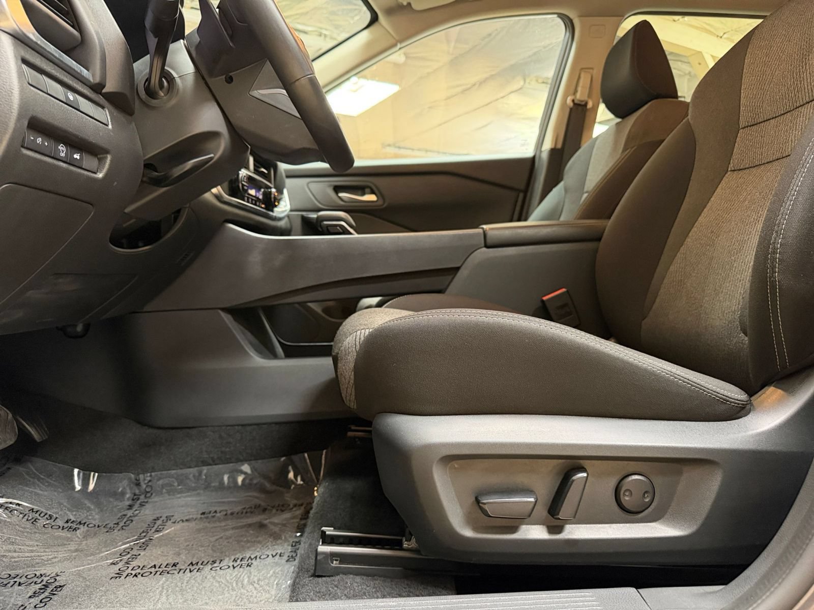 Thumbnail: 2025 Nissan Rogue - 28
