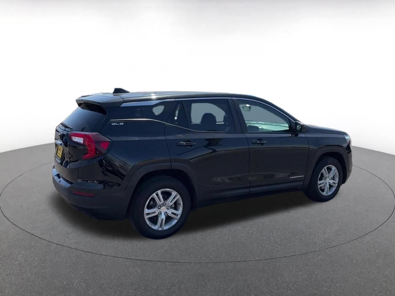 Thumbnail: 2024 GMC Terrain - 13