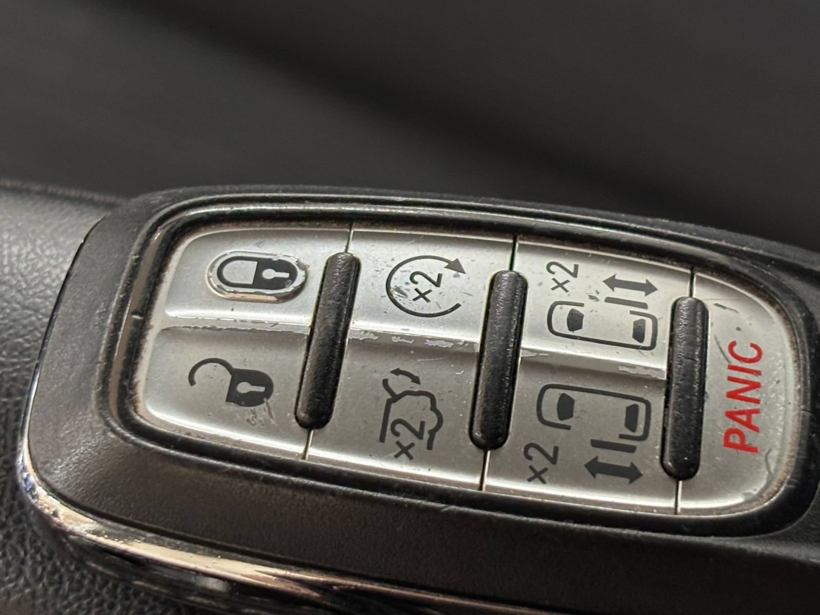 Thumbnail: 2023 Chrysler Voyager - 26