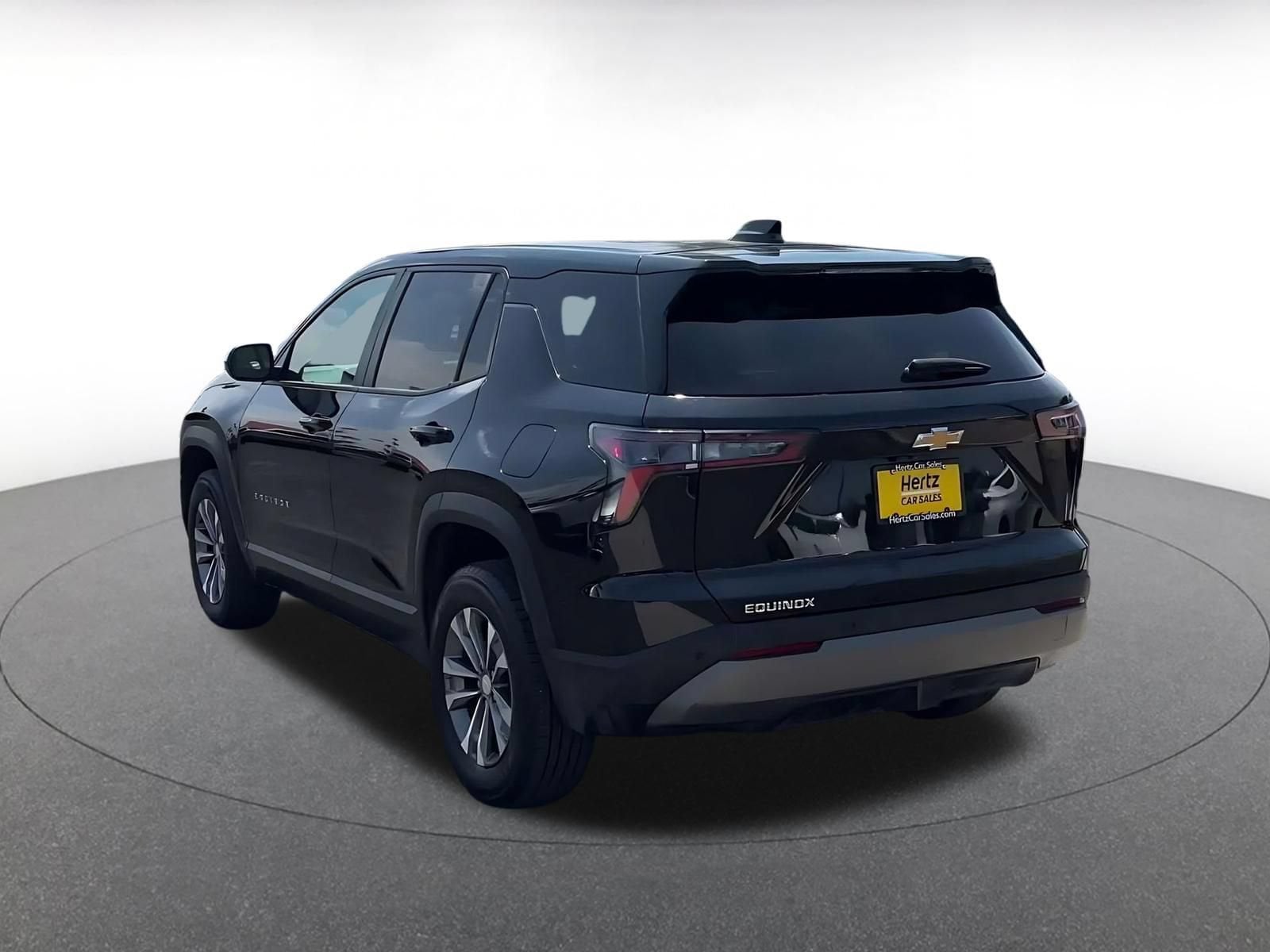 Thumbnail: 2025 Chevrolet Equinox - 10