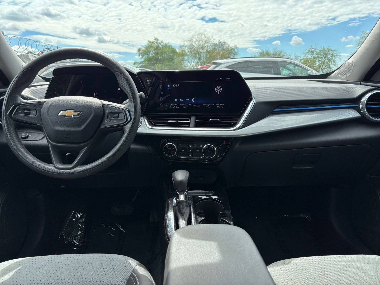 Thumbnail: 2025 Chevrolet Trax - 31