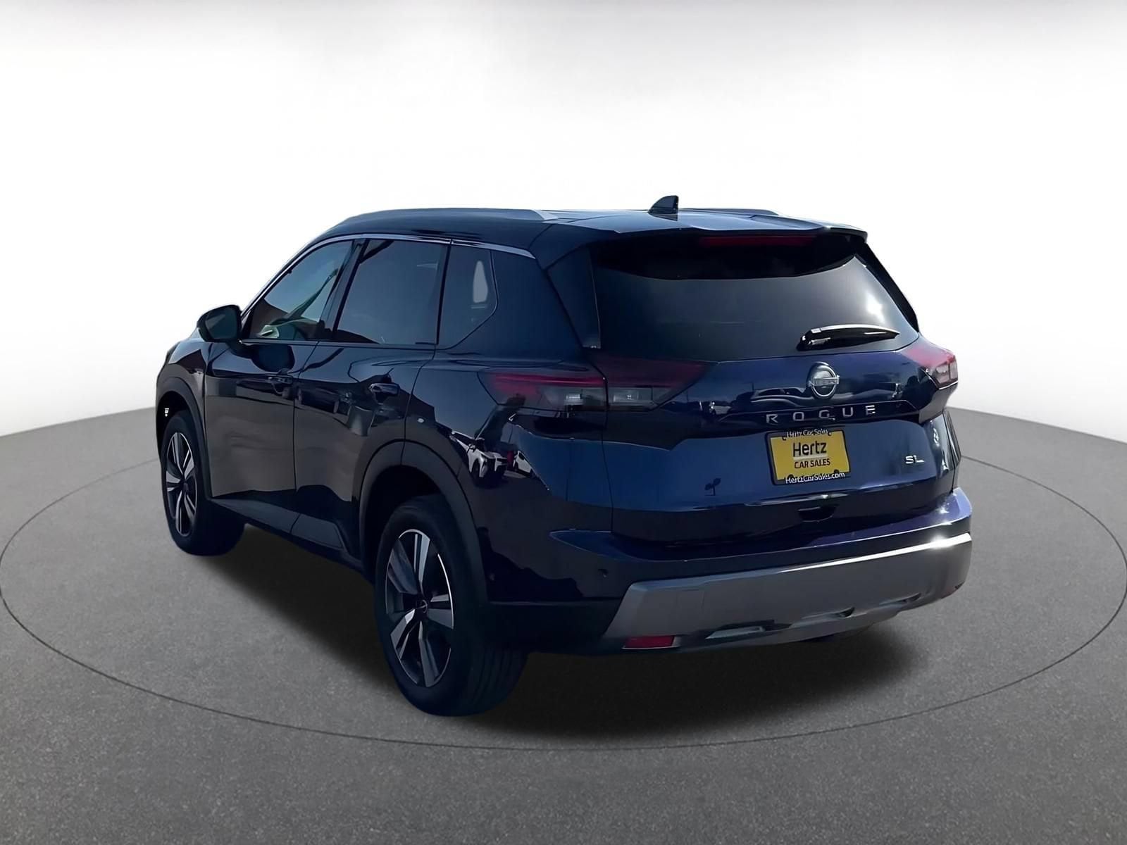 Thumbnail: 2026 Nissan Rogue - 10