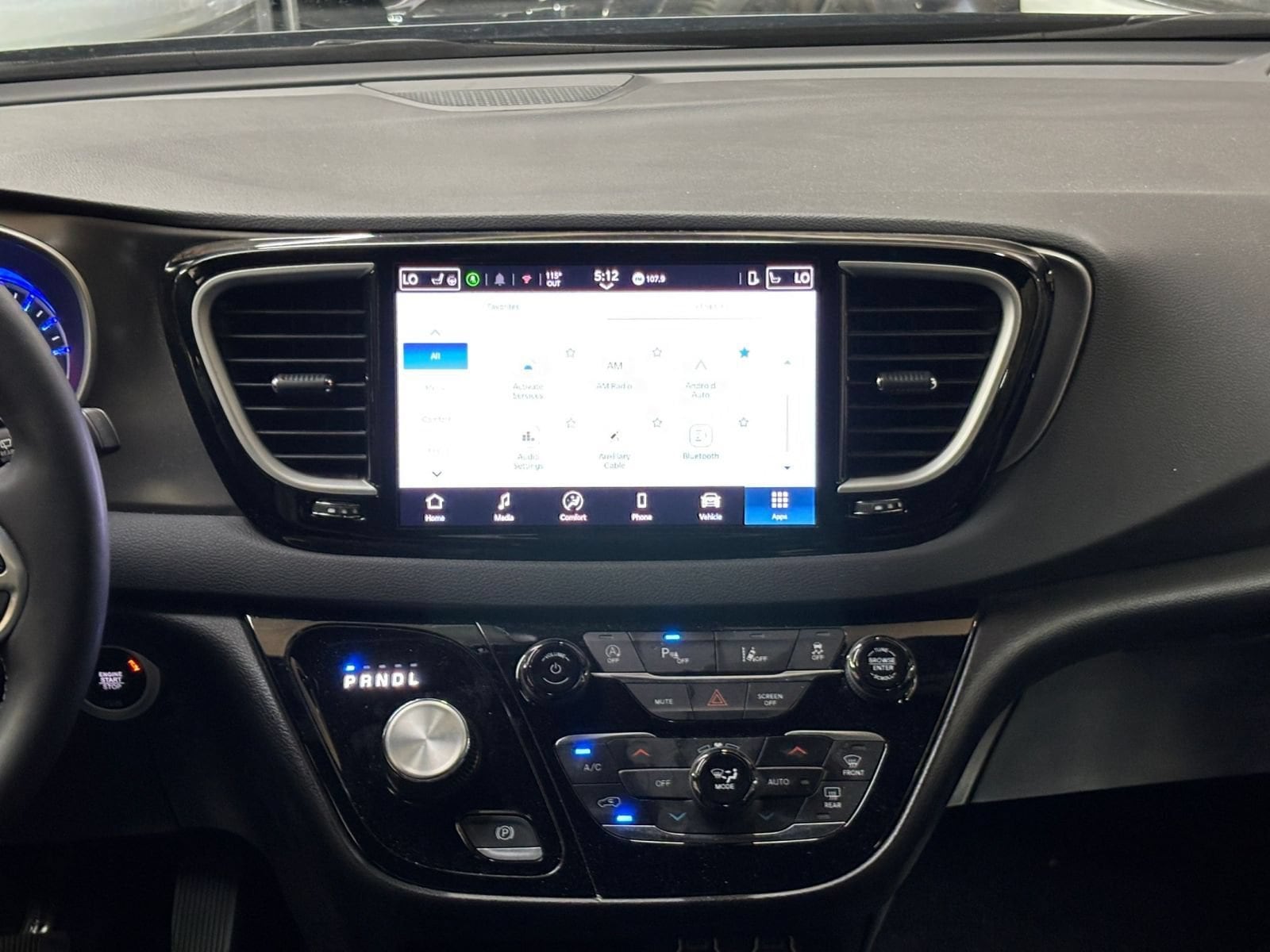 Thumbnail: 2025 Chrysler Pacifica - 16