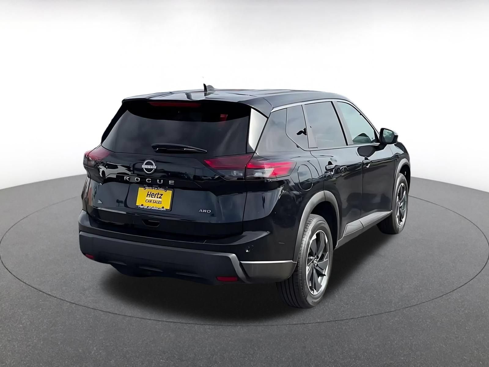 Thumbnail: 2025 Nissan Rogue - 13