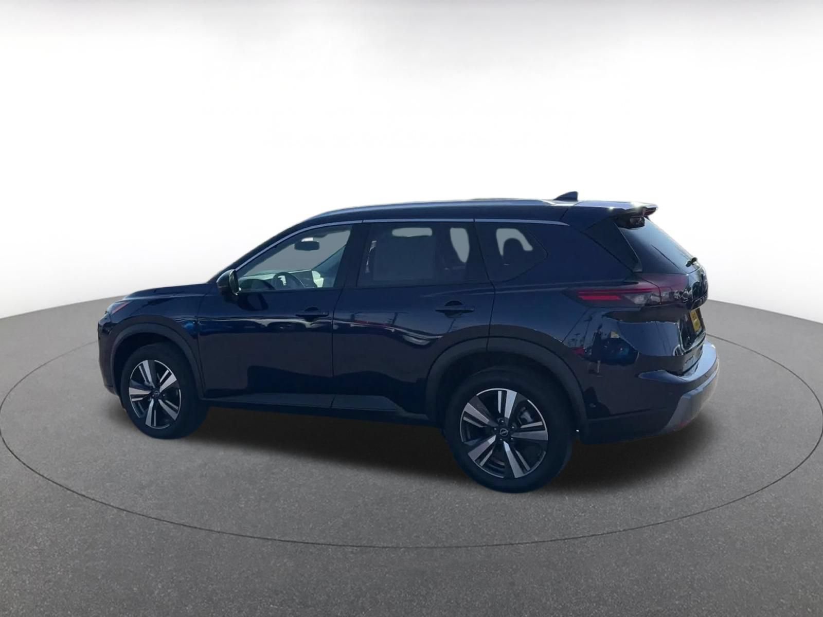 Thumbnail: 2026 Nissan Rogue - 9