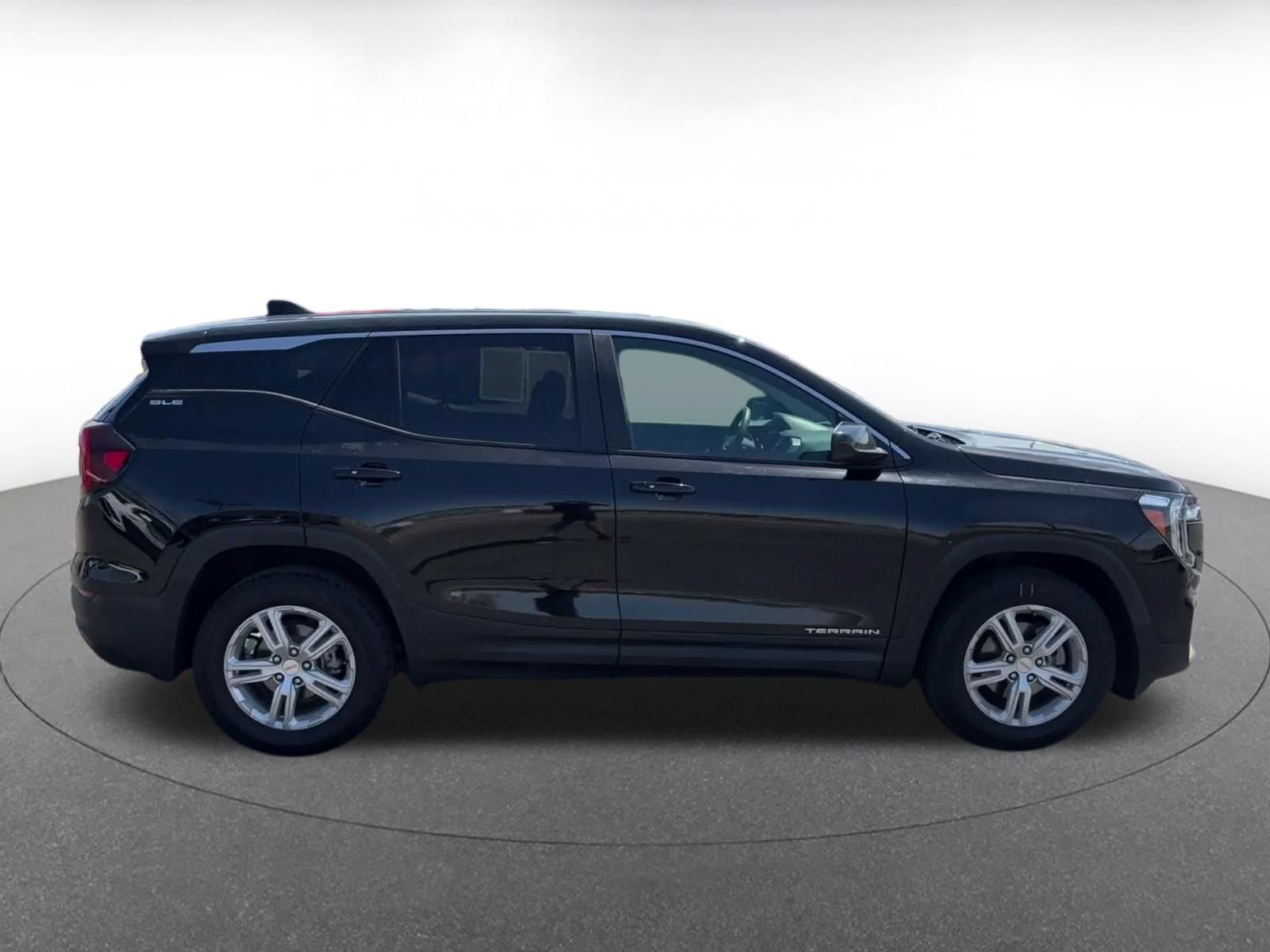 Thumbnail: 2024 GMC Terrain - 15