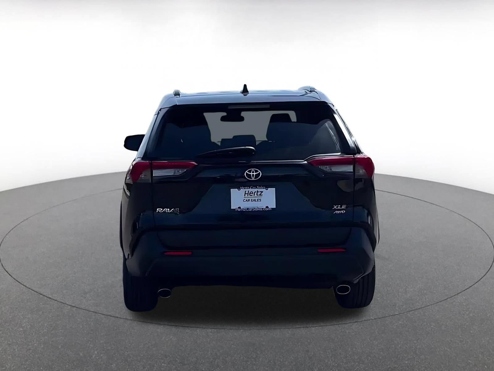 Thumbnail: 2025 Toyota RAV4 - 12