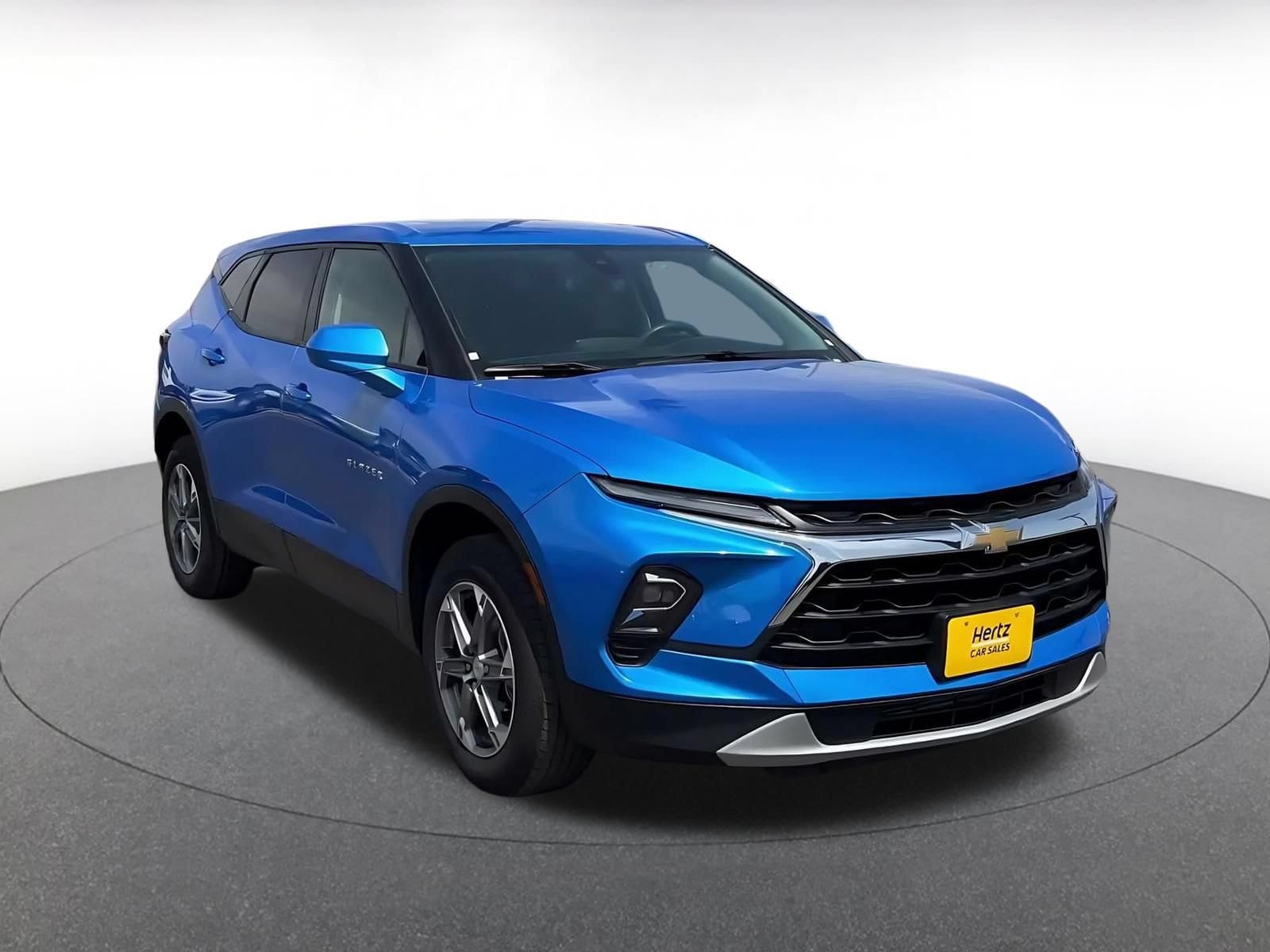 Thumbnail: 2025 Chevrolet Blazer - 3
