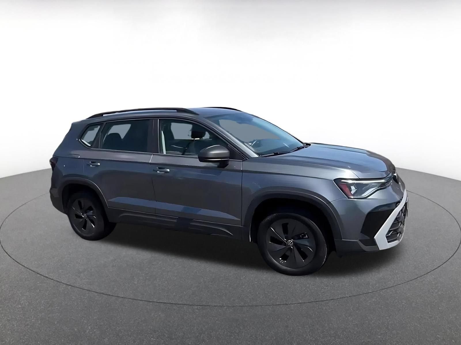 Thumbnail: 2026 Volkswagen Taos - 2