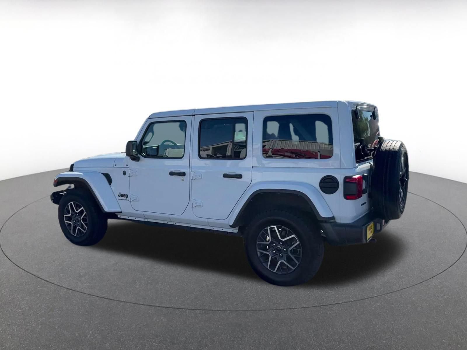Thumbnail: 2025 Jeep Wrangler - 9