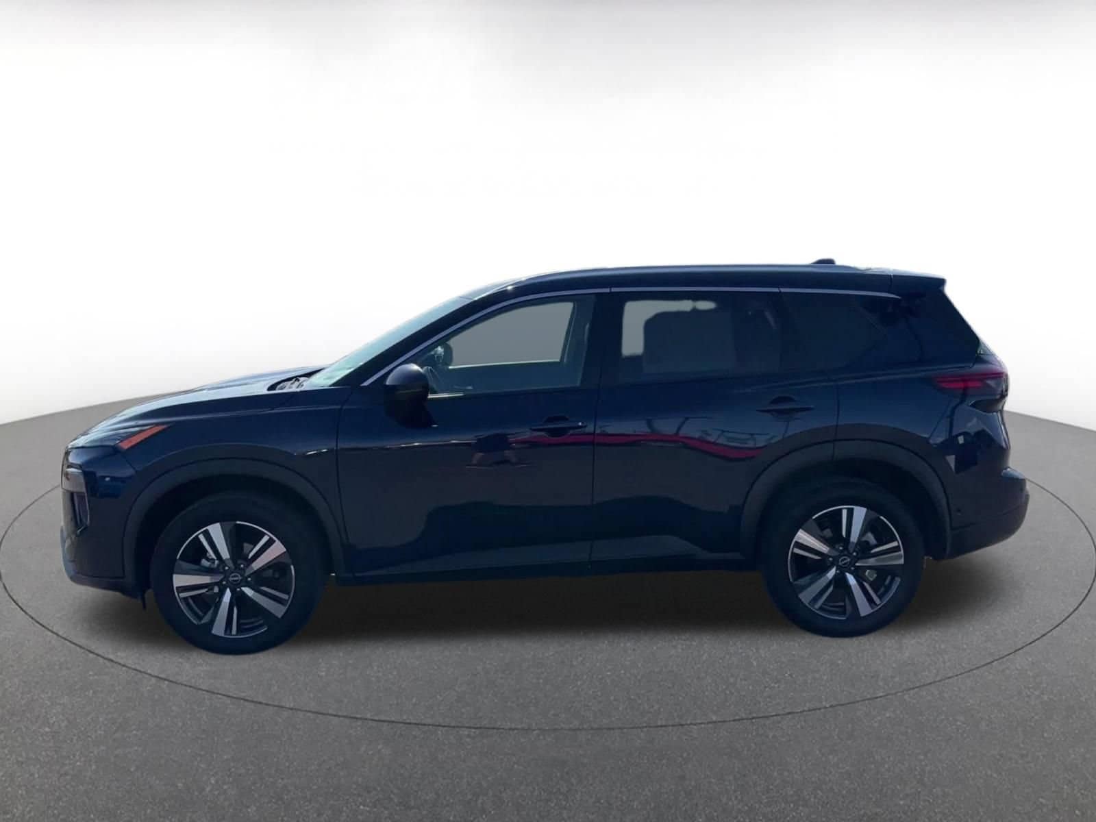 Thumbnail: 2026 Nissan Rogue - 8