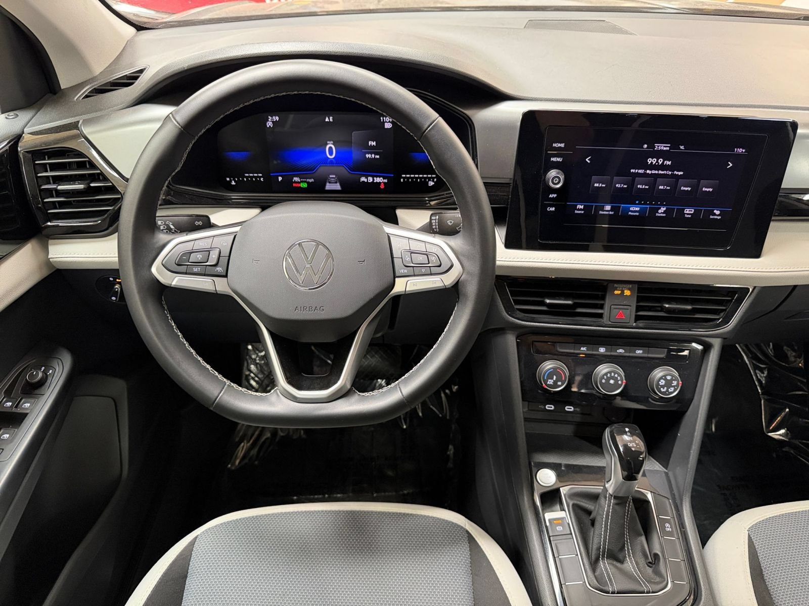 Thumbnail: 2026 Volkswagen Taos - 31