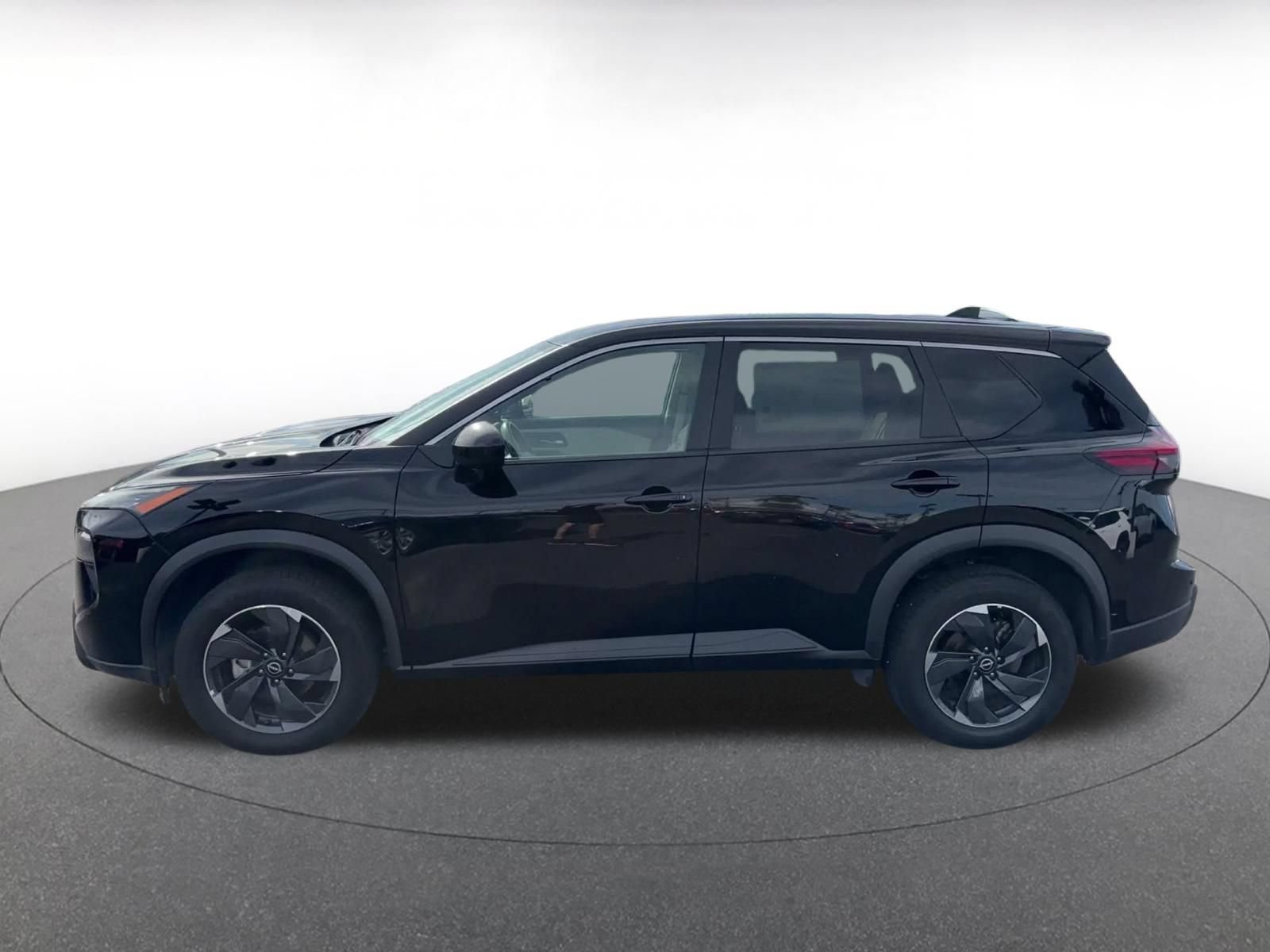 Thumbnail: 2025 Nissan Rogue - 8