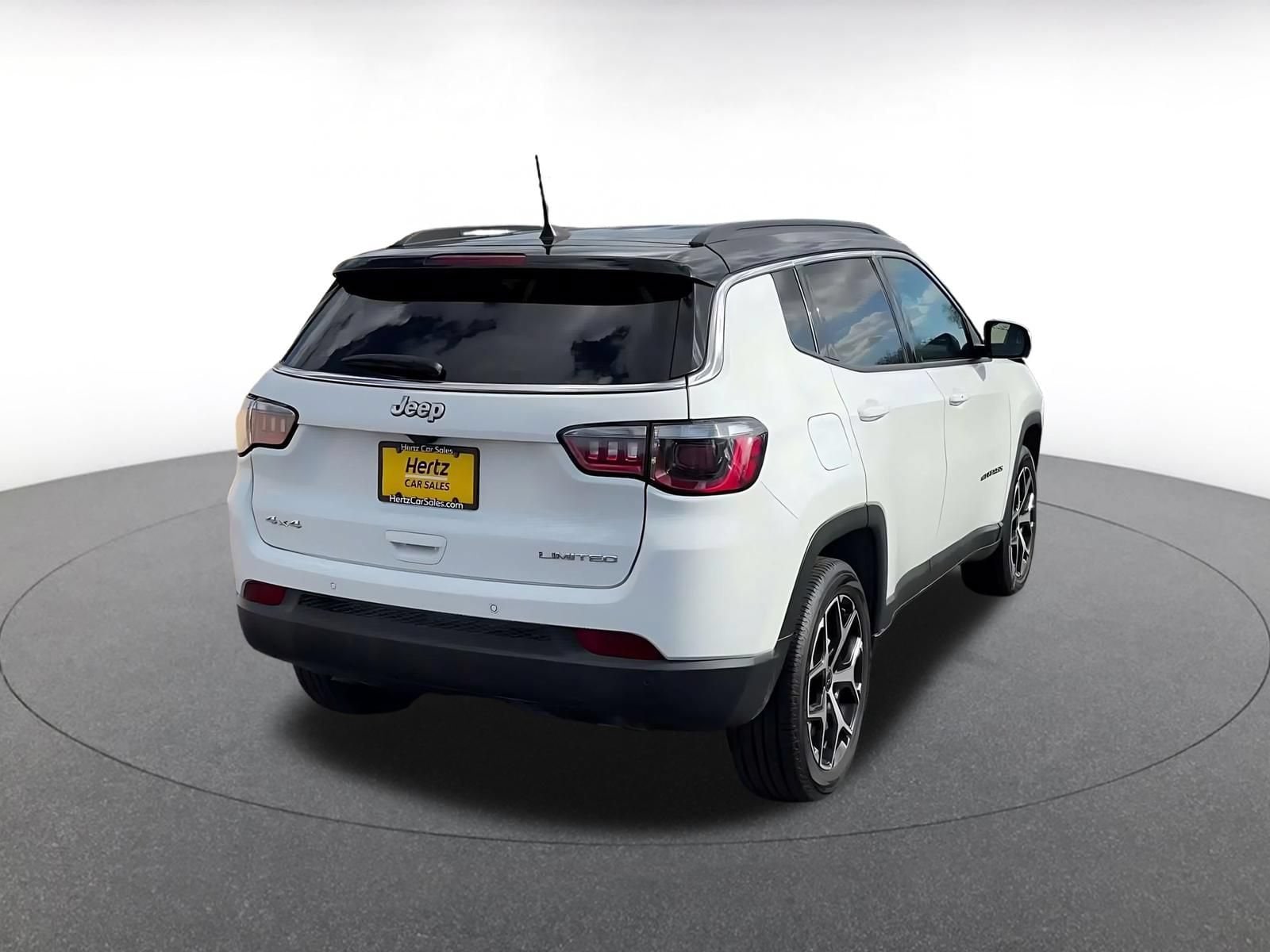 Thumbnail: 2025 Jeep Compass - 13