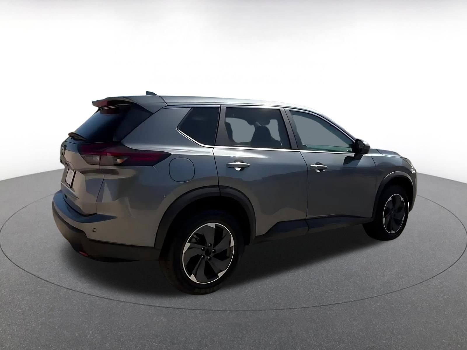 Thumbnail: 2025 Nissan Rogue - 14