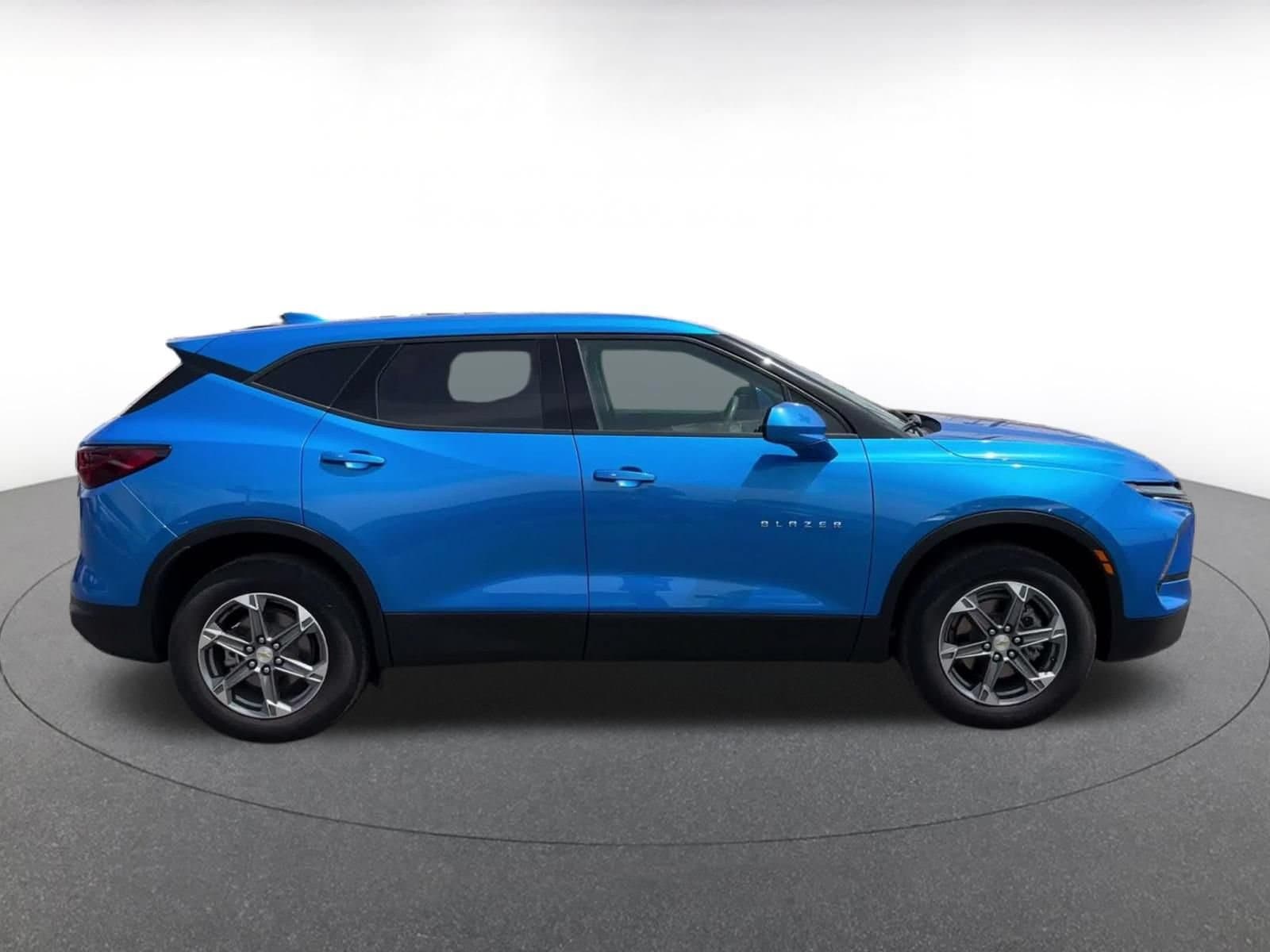 Thumbnail: 2025 Chevrolet Blazer - 15