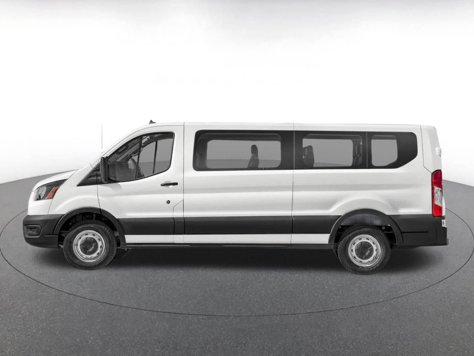 Thumbnail: 2024 Ford Econoline - 3