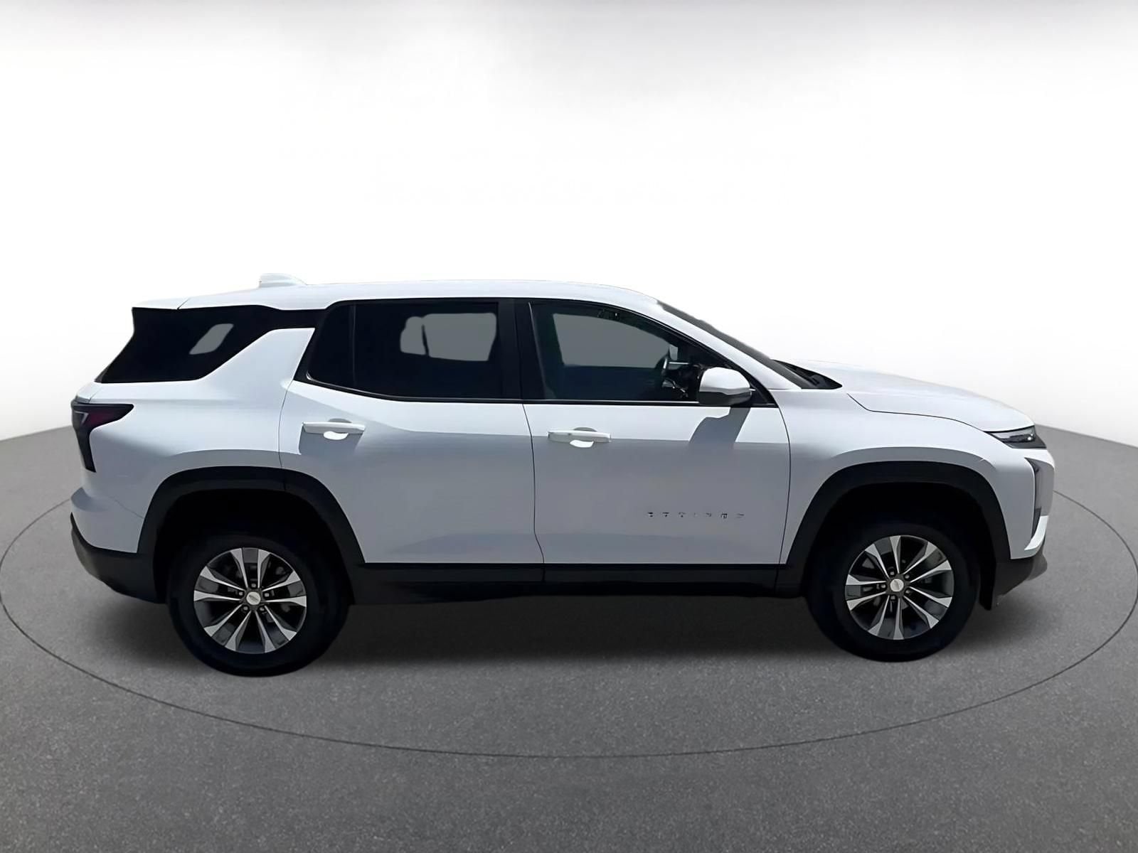 Thumbnail: 2025 Chevrolet Equinox - 15