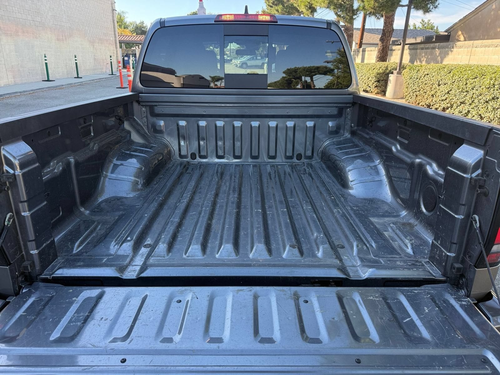 Thumbnail: 2026 Nissan Frontier - 28