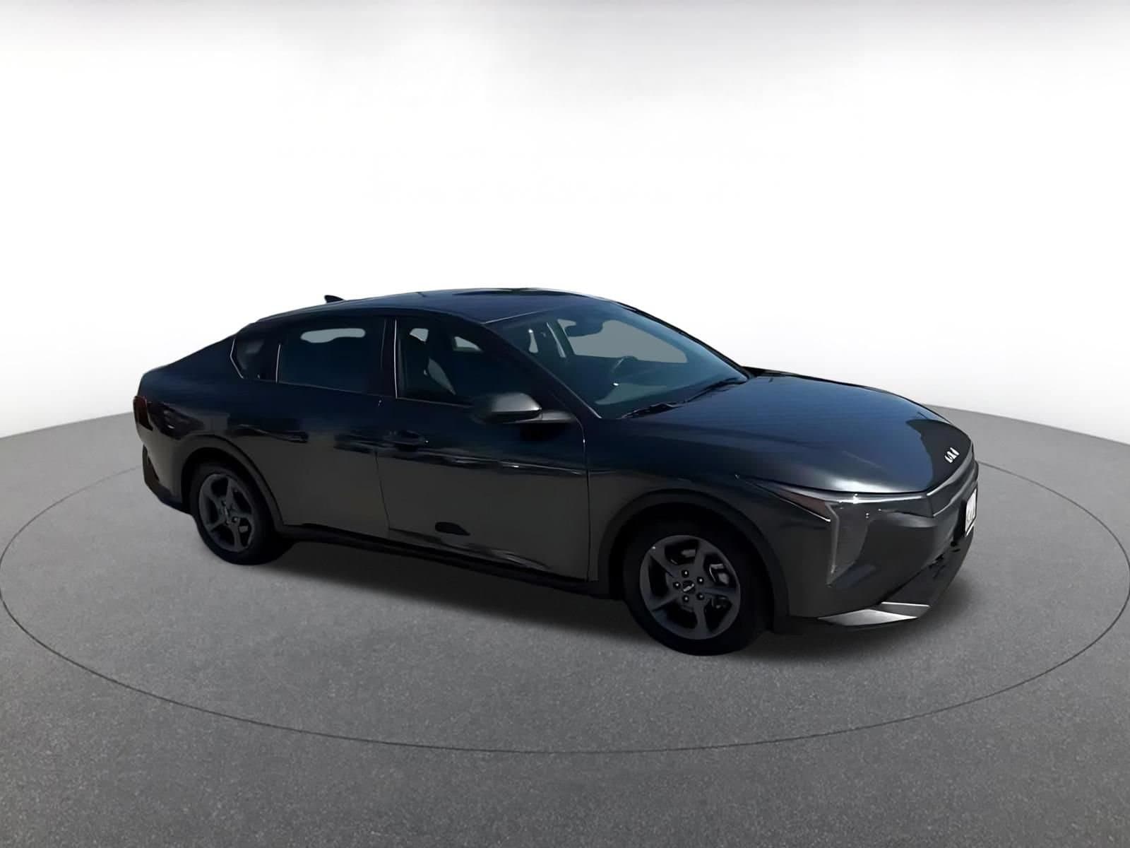 Thumbnail: 2025 Kia K4 - 2